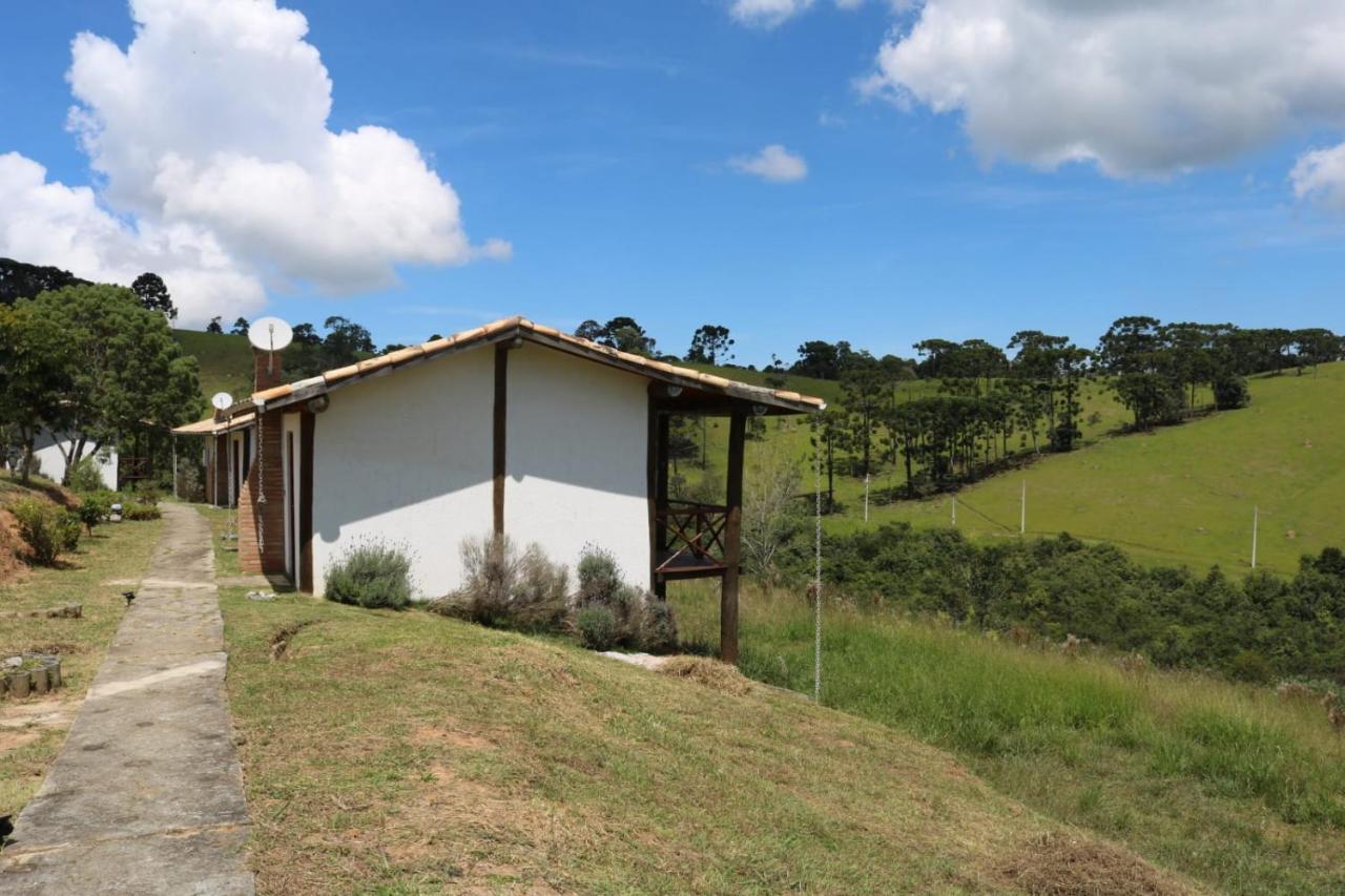 Estalagem Sensacoes Bed & Breakfast Cunha Exterior photo